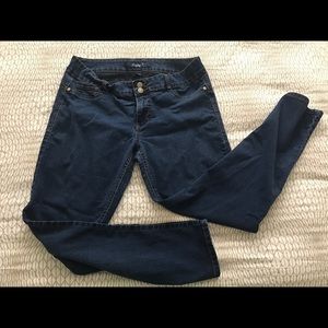 Stretchy skinny jeans