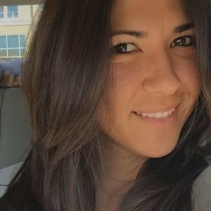 Meet your Posher, Paula fonseca