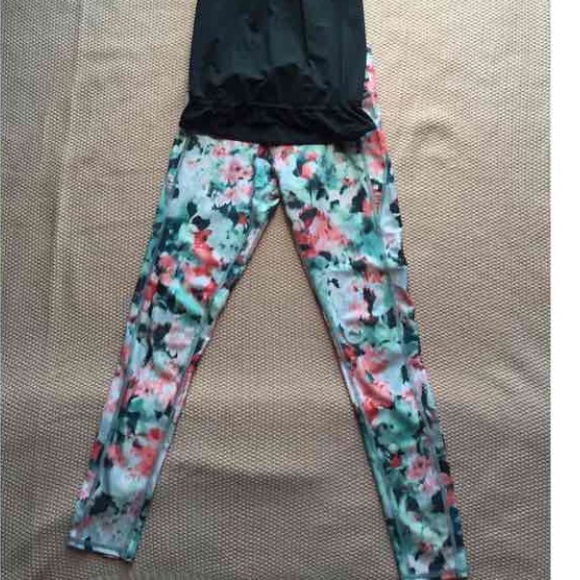 American Eagle Leggings Small