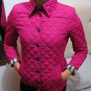 Burberry quilted jacket: plum color