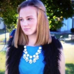 Meet your Posher, Brooke