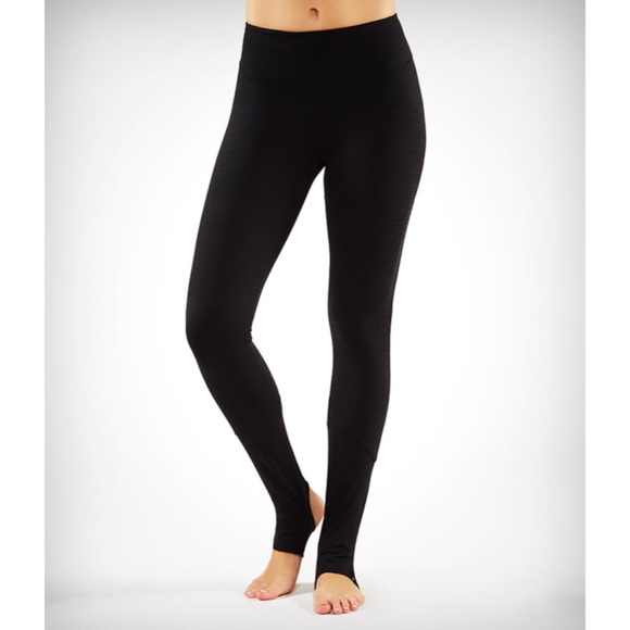 🆕 Manduka Yoga Workout Stirrup Legging NWT