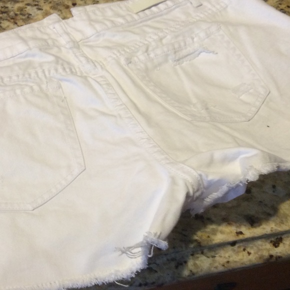 5* Bundle and Save - Distressed Shorts - Picture 2 of 2