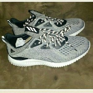 Adidas alpha bounce running shoe