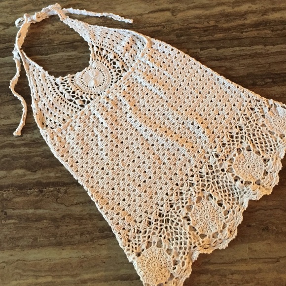 twenty one Tops - CROCHET LACE HALTER TOP BY TWENTY ONE SIZE S/P