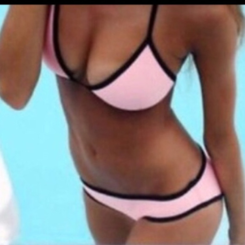 🔥NWT Lime triangle push up bikini set