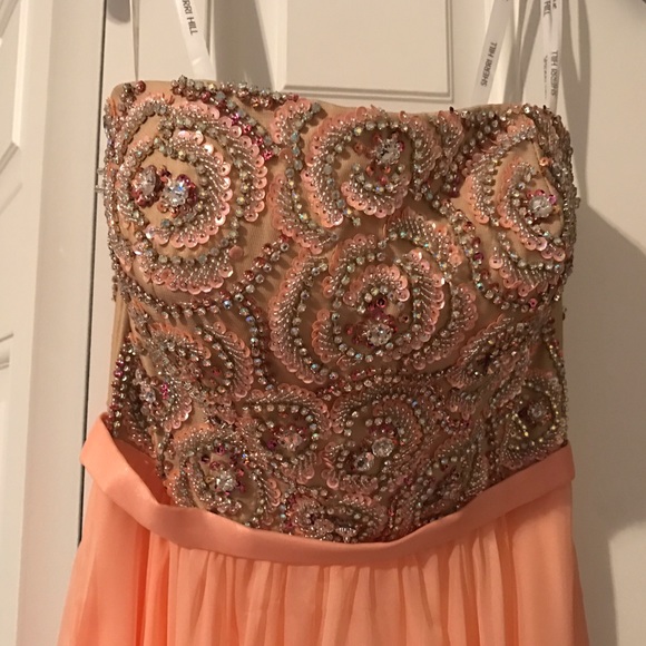 Prom dress