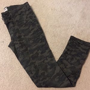 Camo pants