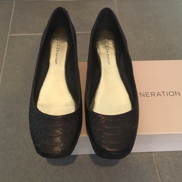 BCBG Flats Brown Leather Snake Print