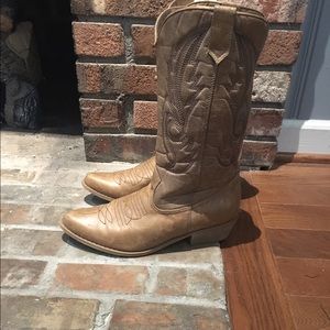 Cute boutique cowboy boots
