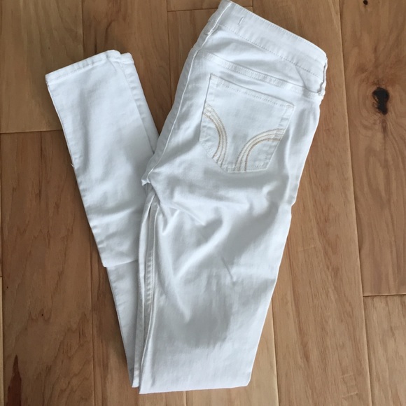 Hollister white skinny jeans - Picture 1 of 4