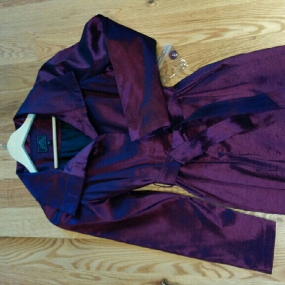 Jacket - Picture 1 of 4