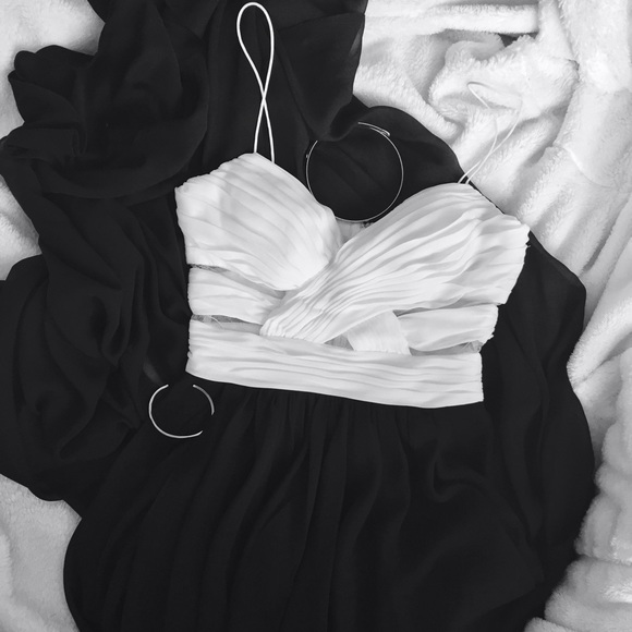 Hailey Logan Hi-Low Dress *Size 1/2*