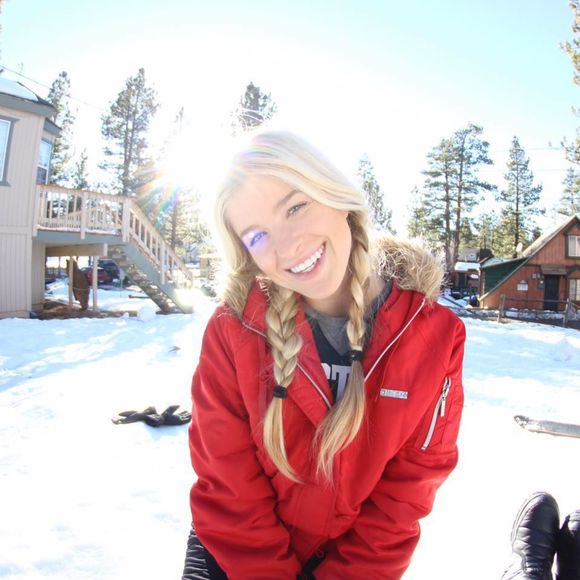 Meet your Posher, Kelly