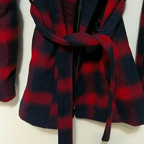 Jacket - Picture 3 of 3
