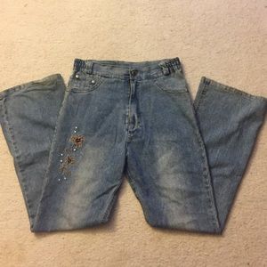 High waisted Embroidered Flower Flare Jeans