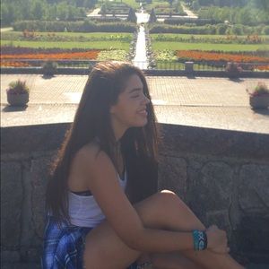 Meet your Posher, Sara