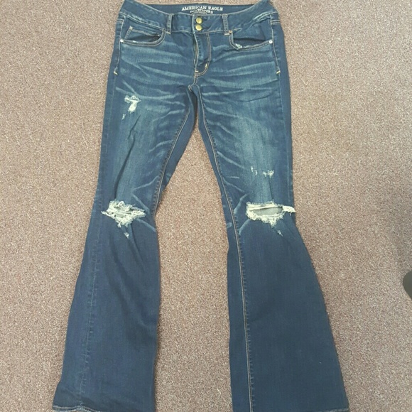 EUC American Eagle Distressed Jeans - Long