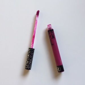 Kat Von D Liquid Lipstick in Bahau5