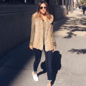 Vince fur vest