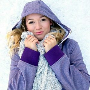 Meet your Posher, Mya