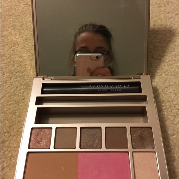 Naked on the run palette - Picture 2 of 4