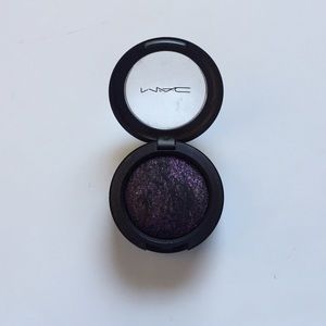 MAC Mineralized Shadow in Young Punk