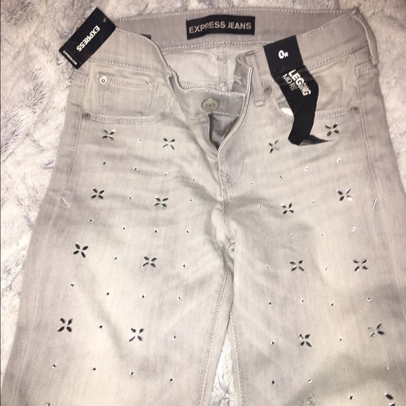 Express Rhinestone Jegging - Picture 2 of 4