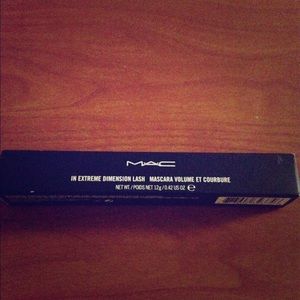 MAC Extreme Mascara MAC Extreme Mascara