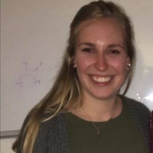 Meet your Posher, Kelly