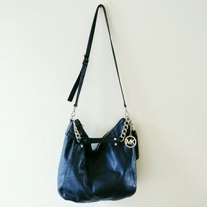 Michael Kors Megan LG messenger Bag