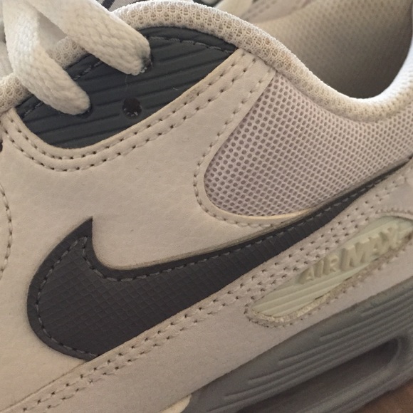 NIKE AIR-SOLD👍🏽 - Picture 2 of 4