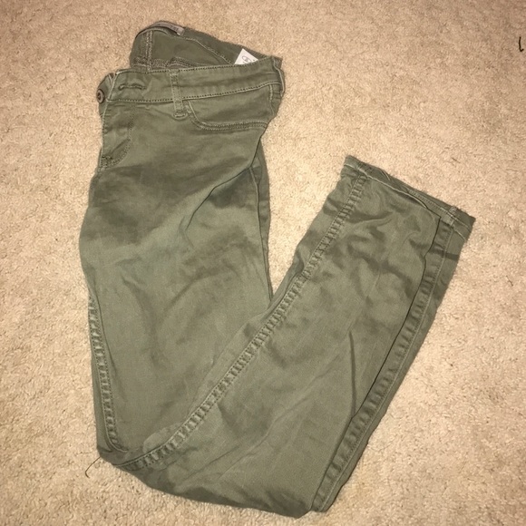 Olive green Hollister skinny jeans