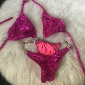 Bikini competition suit