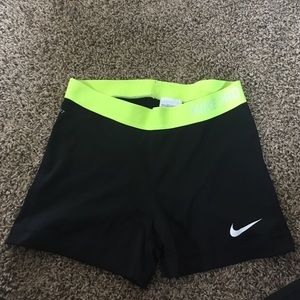 Nike pro