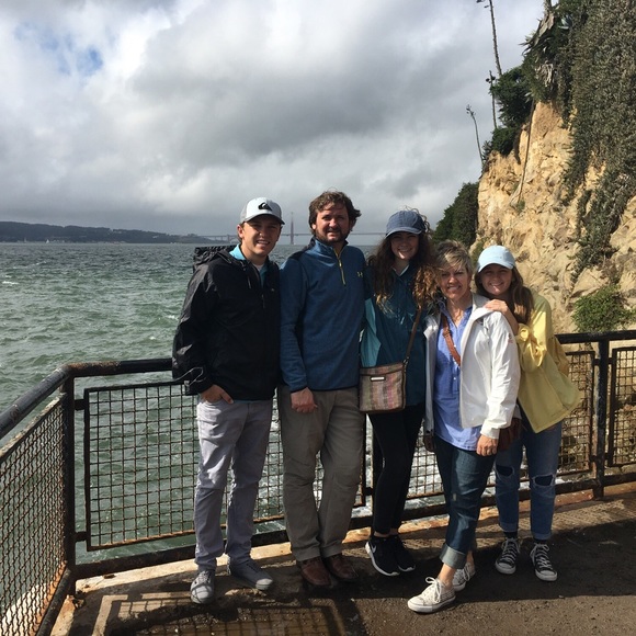 Meet your Posher, Paige - Picture 3 of 6