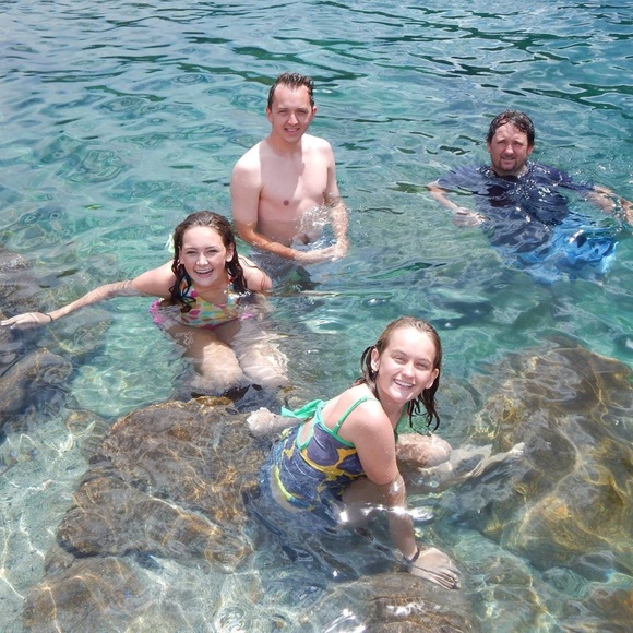 Meet your Posher, Paige - Picture 5 of 6