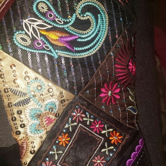 Boots - Picture 4 of 4