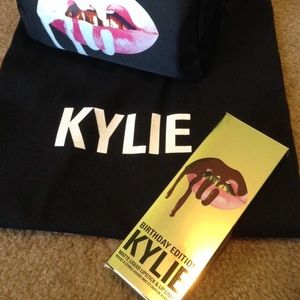 Birthday Edition Kylie matte liquid lipstick