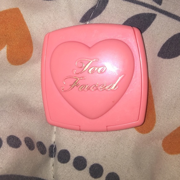 💖 Too Faced Mini Blush "LOVE HANGOVER"