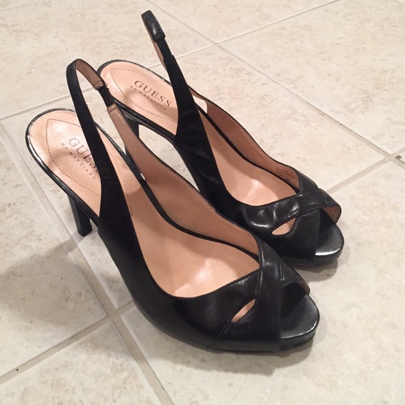 guess black peep toe heels