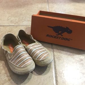 Rocket Dog Size 8 woman's casual shoes