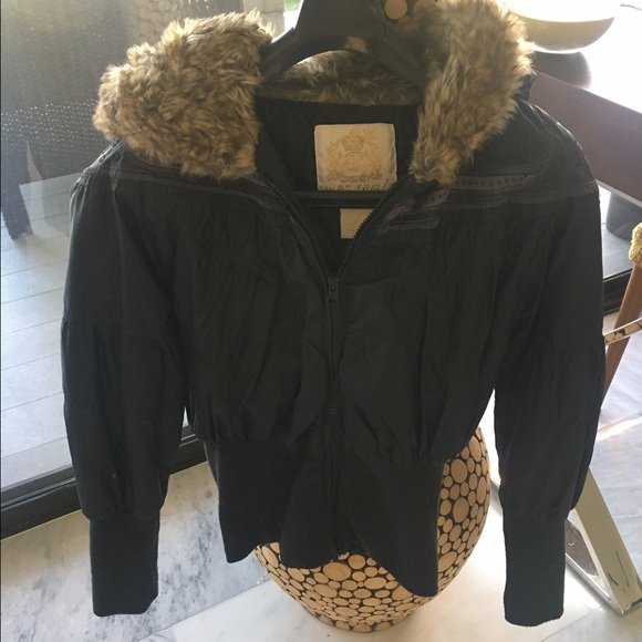 Wet Seal Jackets & Blazers - Wet Seal Jacket Black W/Fur Size L
