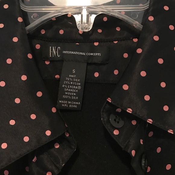 I•N•C Black sweater with waist belt. - Picture 2 of 4