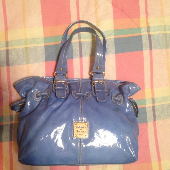 Dooney & Bourke small chiara bag patent periwinkle - Picture 2 of 4