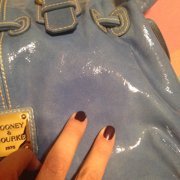 Dooney & Bourke small chiara bag patent periwinkle - Picture 4 of 4