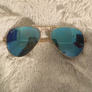 100 % authentic blue lens Ray Ban aviators
