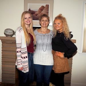 Meet your Posher, Stacy