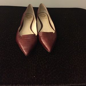 Vince Camuto Pointy-toe flats