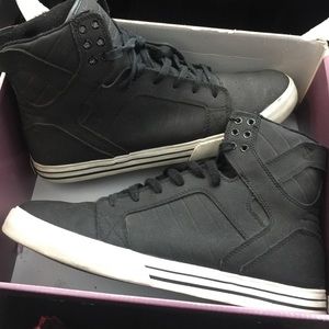 TUF MUSKA SKYTOP